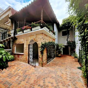 Casa Sab - San Fernando Bed & Breakfast Cali